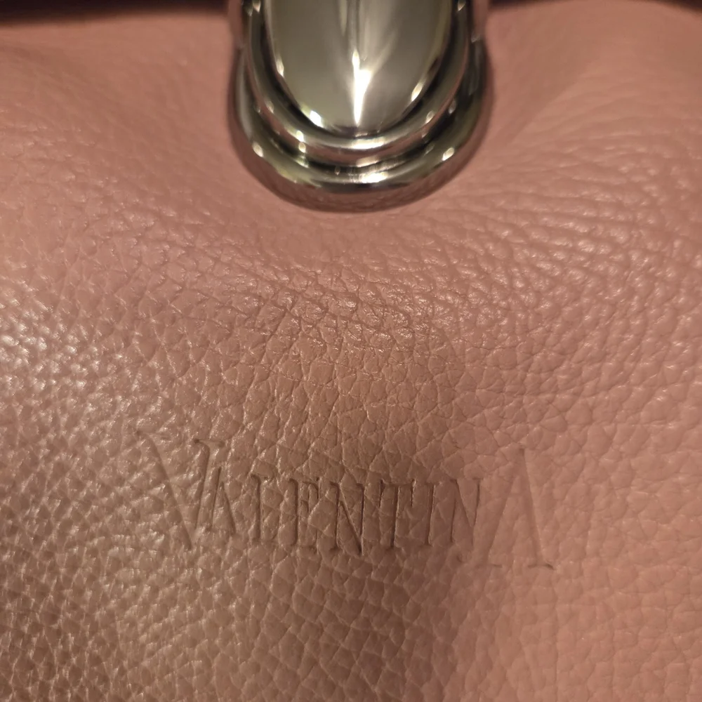 Valentina Pink Leather Barrel Style Shoulder Bag...EUC - Picture 11 of 11